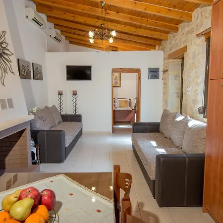 别墅 Armonia Villa, Unsurpassed Privacy At Picturesque Location, By Thinkvilla Pasalítai